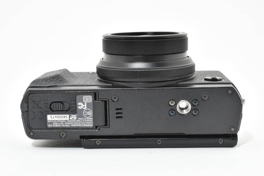 ★ フジフイルム FUJIFILM X30 ★