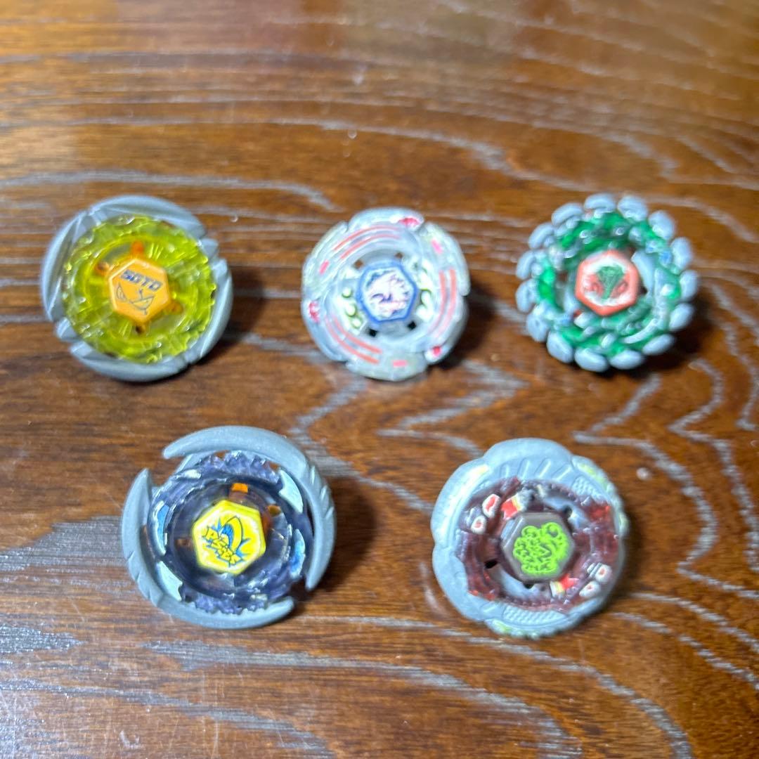 メタルファイトベーブレード47個＋パーツ