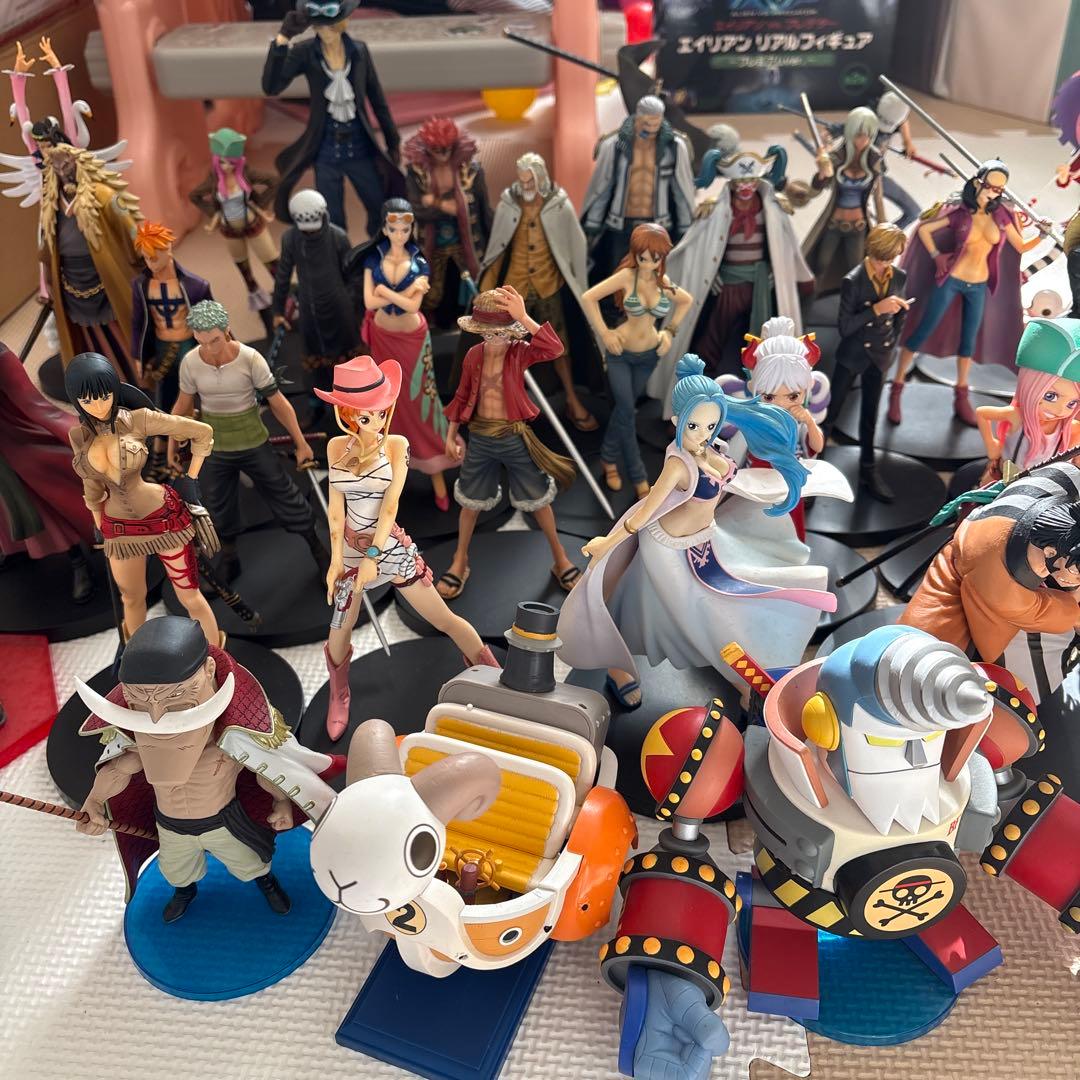 ワンピース フィギュア まとめ売り