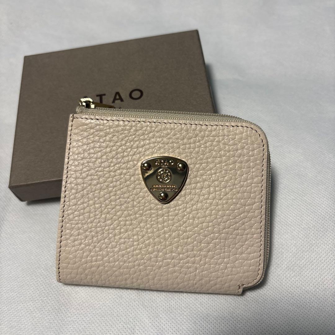 未使用品☆ATAO アタオ　ミリモ・ケリー　アイビスホワイト レザー 折り財布