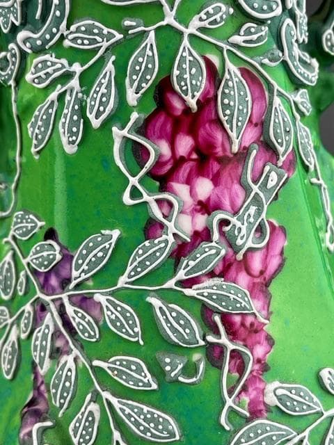 【希少】オールドニッポン 緑地藤紋一陳盛り花瓶 アールヌーボー様式 盛上げ 花器