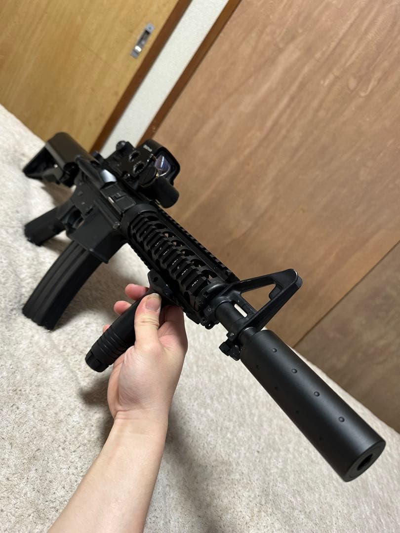 東京マルイ 次世代電動ガン M4A1 CQB-R 付 属品多数