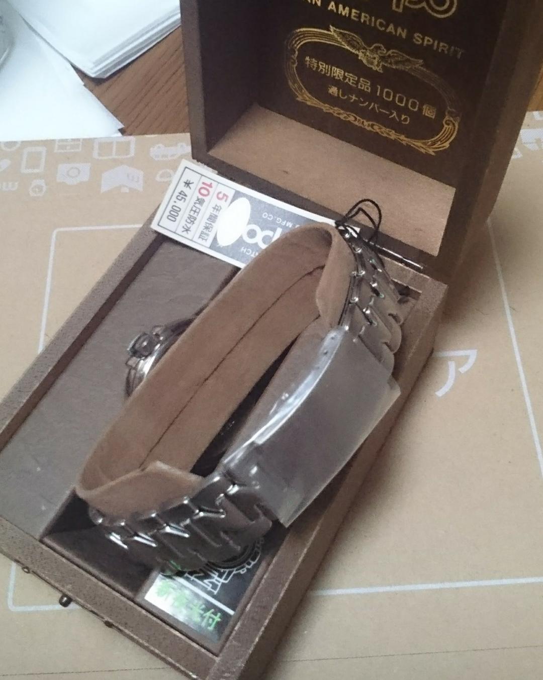 特別数量限定品 ＺＩＰＰＯ クロノブラフ アナログ腕時計