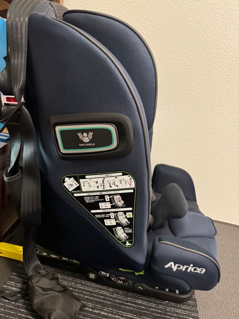 美品　Aprica フォームフィット　ISOFIX 360 セーフティー　シート