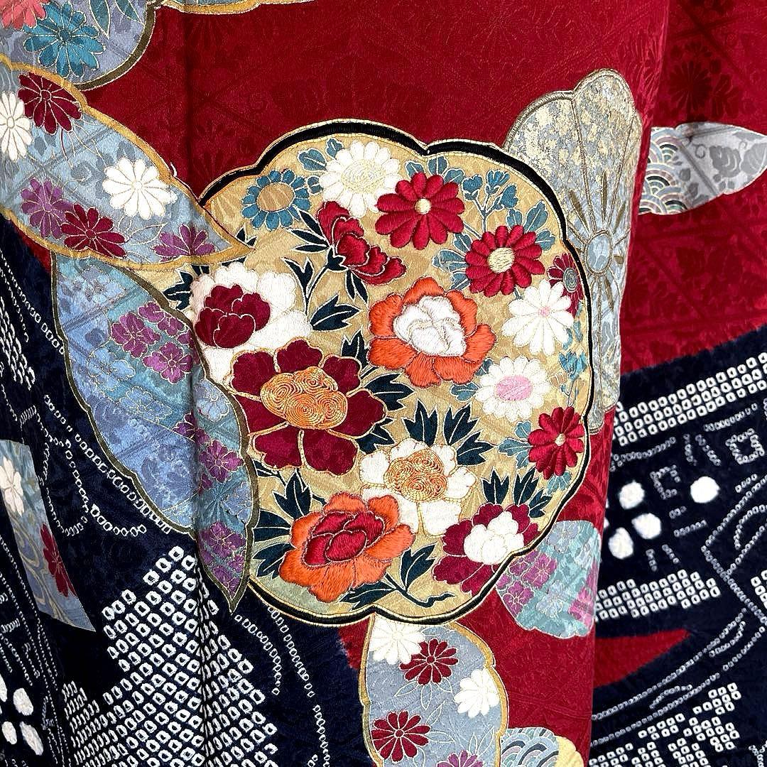 振袖フルセット　高身長　➕サイズ　絞り　手刺繍　成人式振袖　振袖　裄丈70 赤