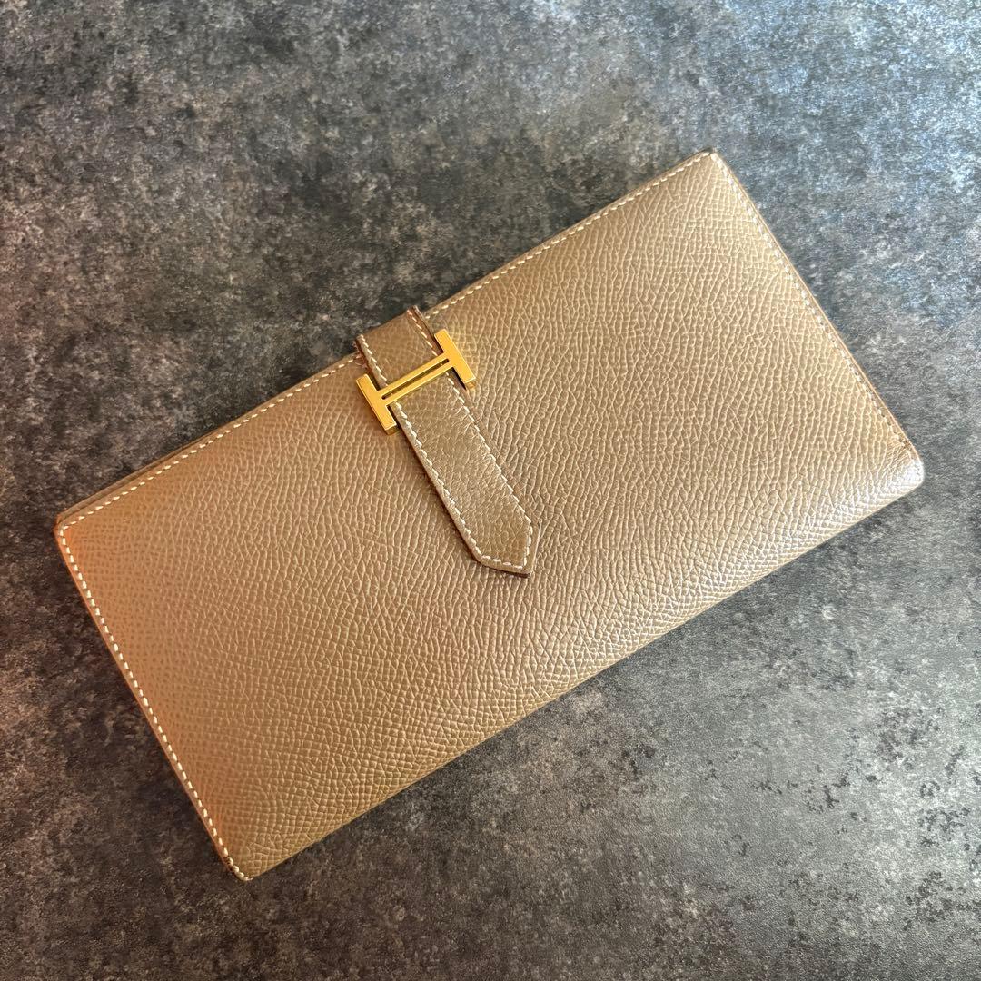 HERMES ベアン 二つ折り財布 箱付き