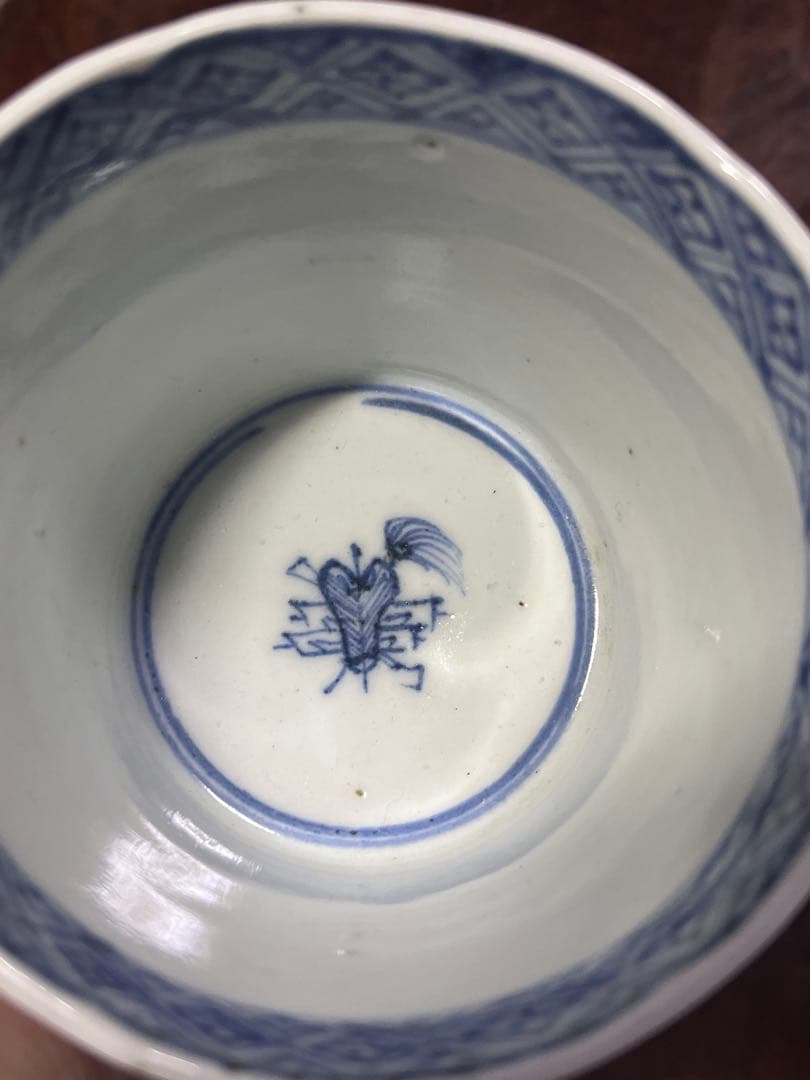 古伊万里　蕎麦猪口　菊　きく　線描　宝珠　軍配　団扇　経巻　宝巻　美品