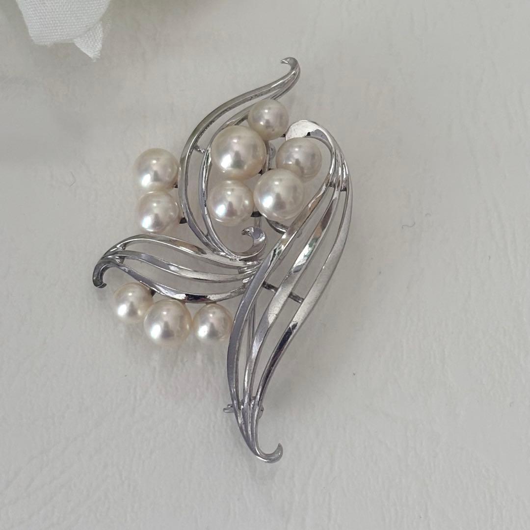 050【ミキモト】シルバー　パール　ブローチ