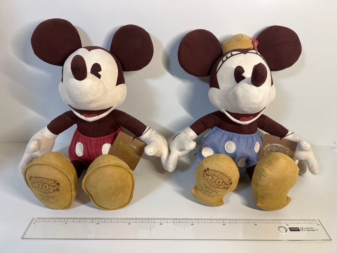 【希少】ミッキーマウス70周年＆ミニーマウス70周年限定商品 LTD