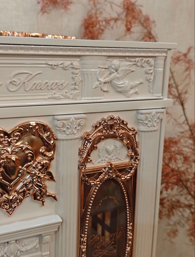 フラワーノーズ　ストロベリーキューピッド　メイクボックス　新作