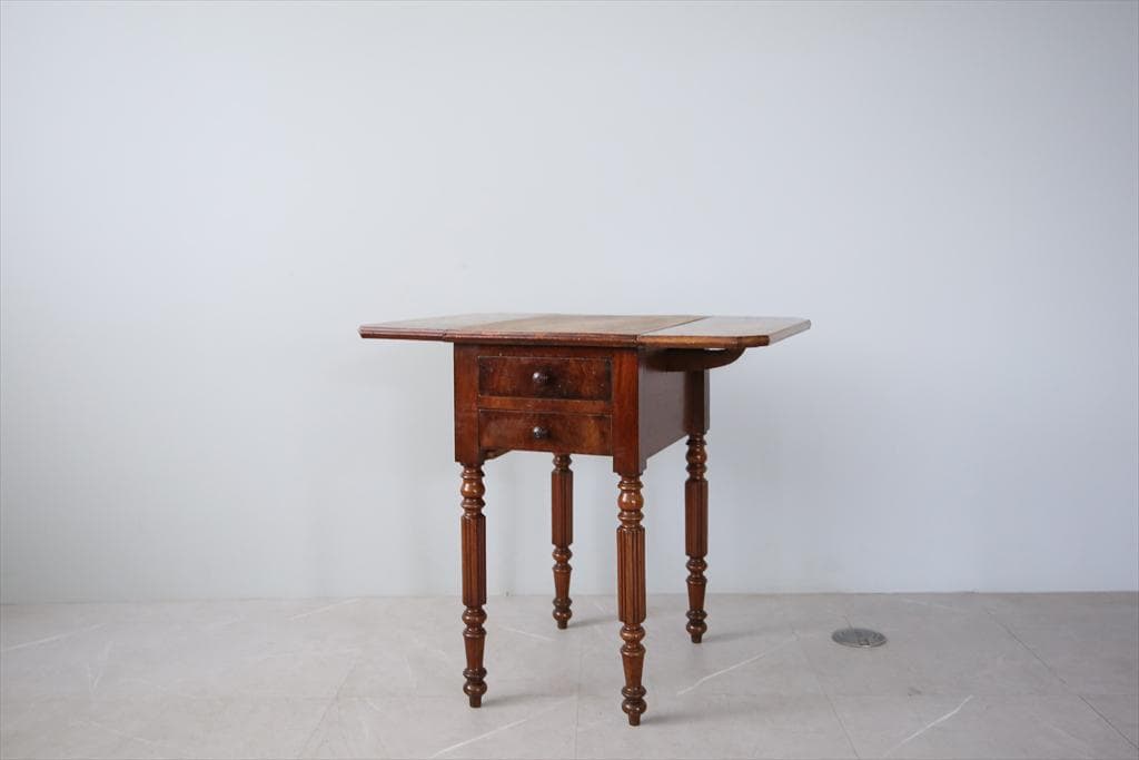 フランスアンティーク木製サイドキャビネット/ナイトテーブル机バタフライ90-67