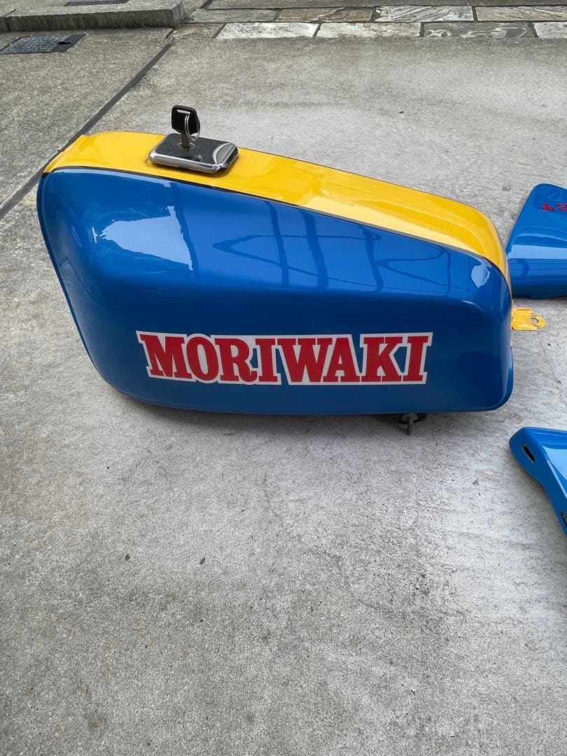 超美品　モリワキカラー　XJ400D XJ400E XJ400 外装セット