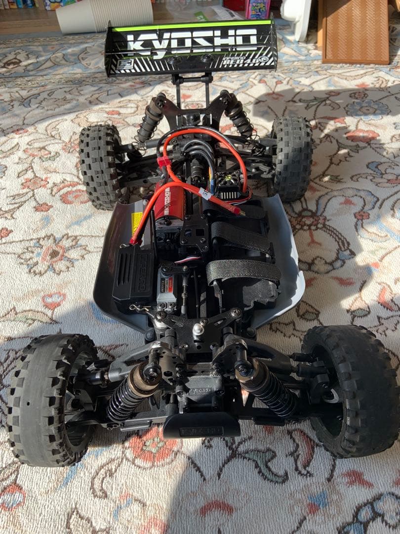 【中古】京商 1/8 インファーノ NEO 4.0 VE レディセットと充電器他