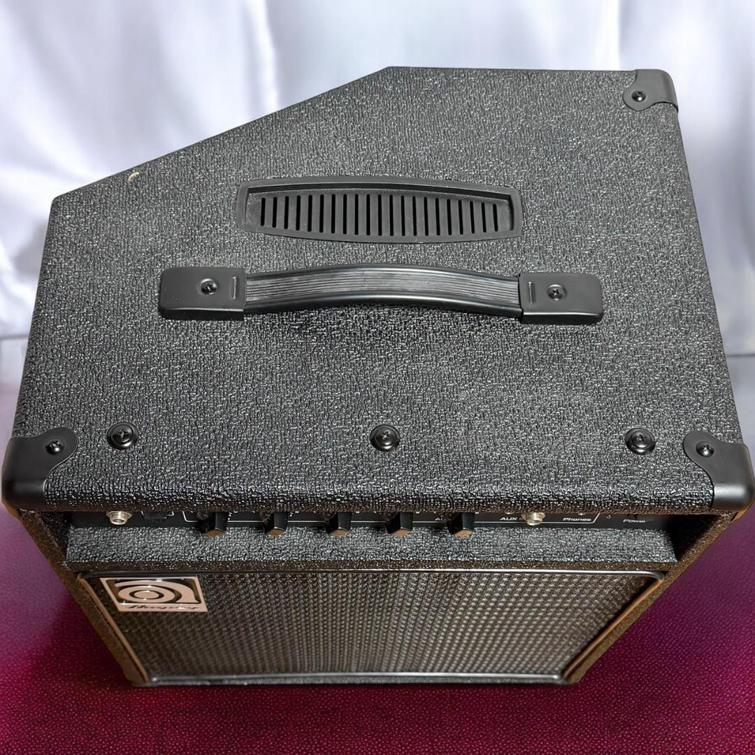 ☆良品 AMPEG BA-108 V2 ベースアンプコンボ ギターアンプ