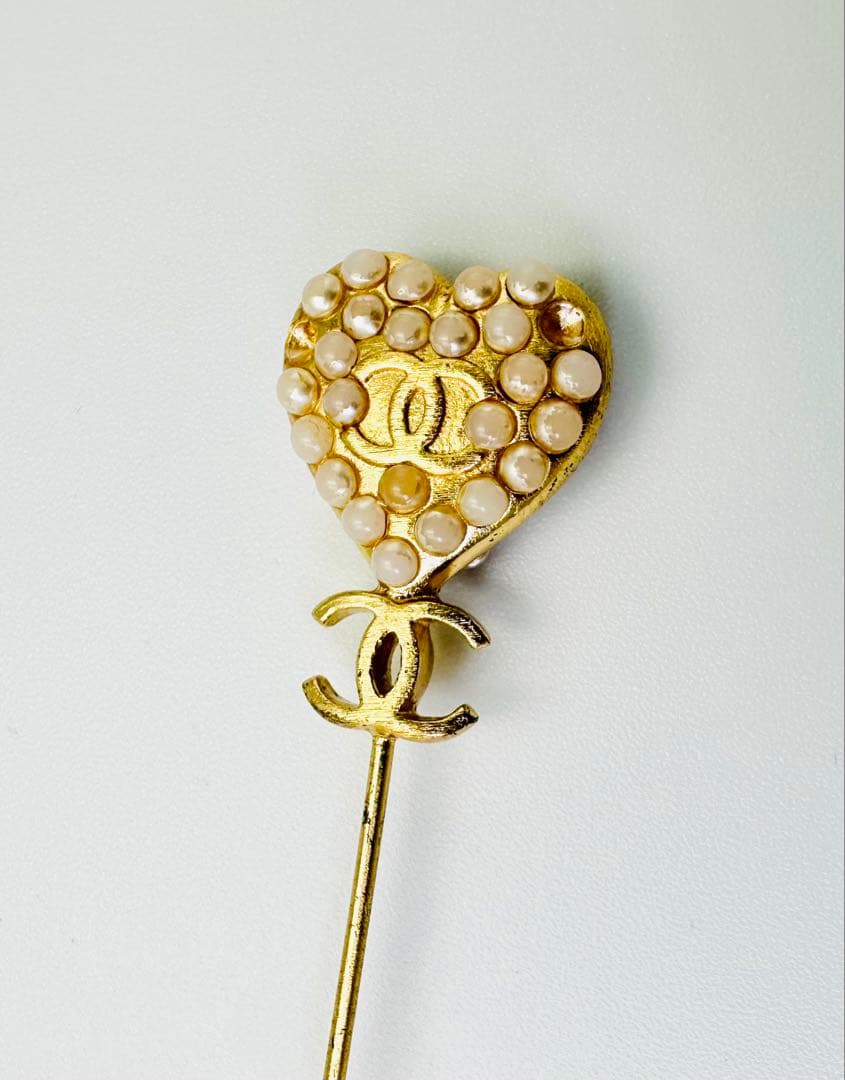 CHANEL ココマーク　ハート　02P ピンブローチ　ゴールド　シャネル