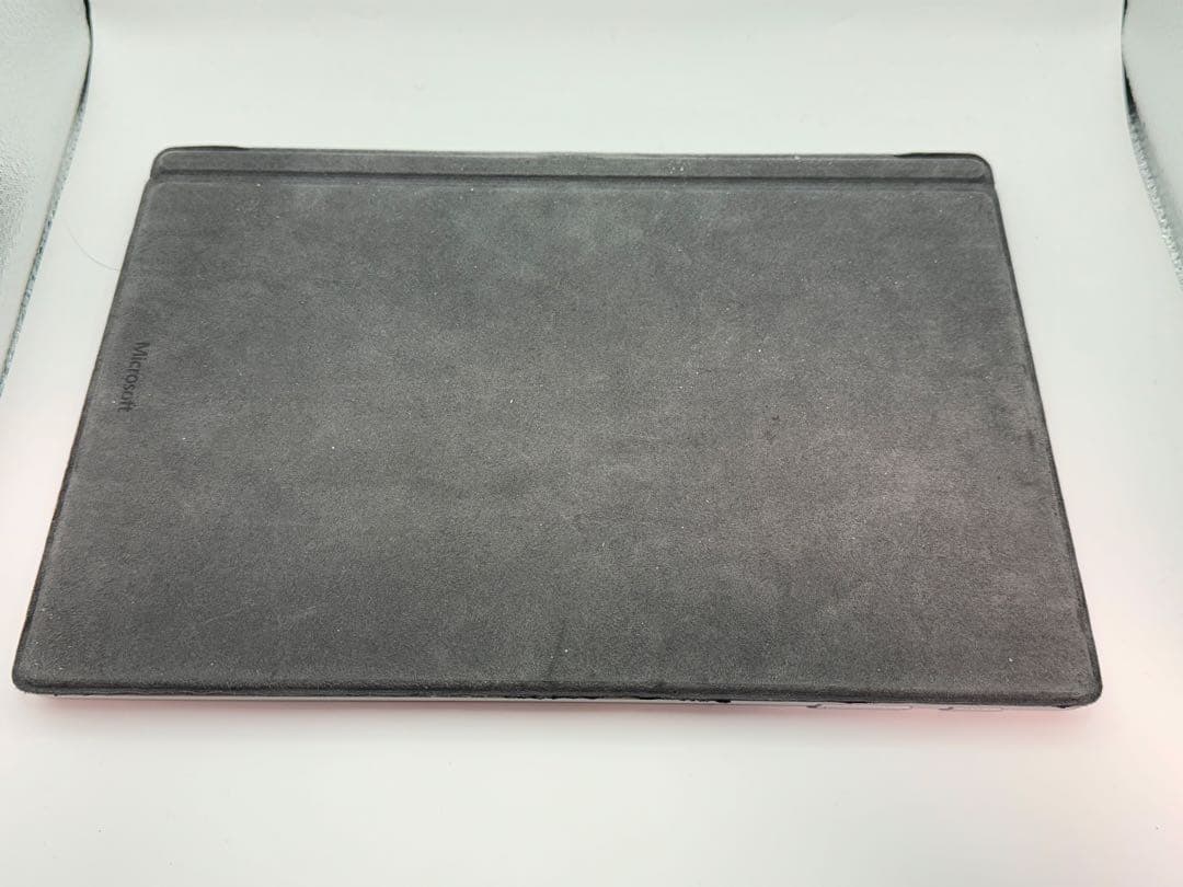 Surface Pro 5 Win11インストール済み