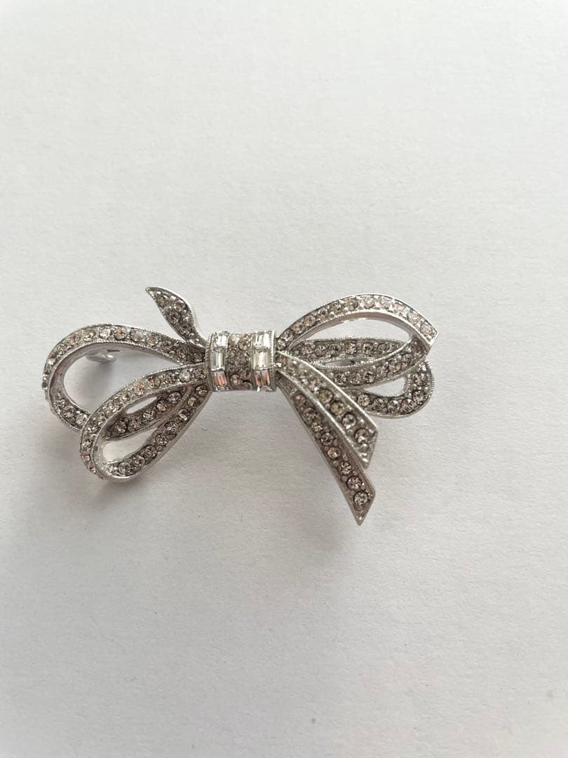 フォクシー・リボンブローチ