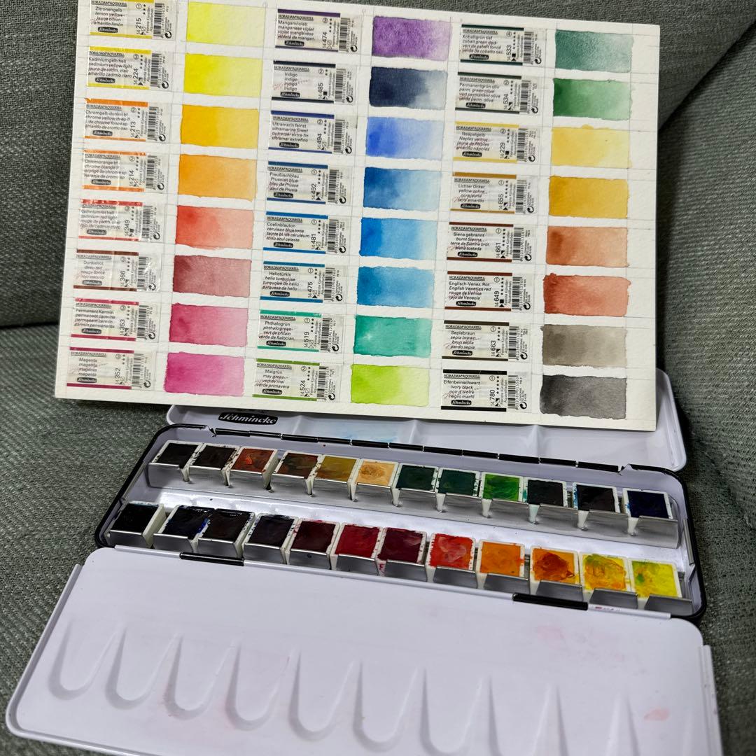 シュミンケ　ホラダム　透明水彩　ハーフパン　24色