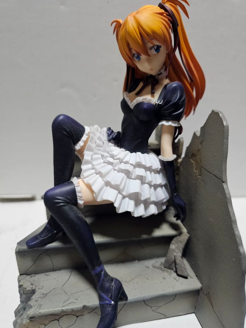 アスカ ゴスロリ服 フィギュア 7/1