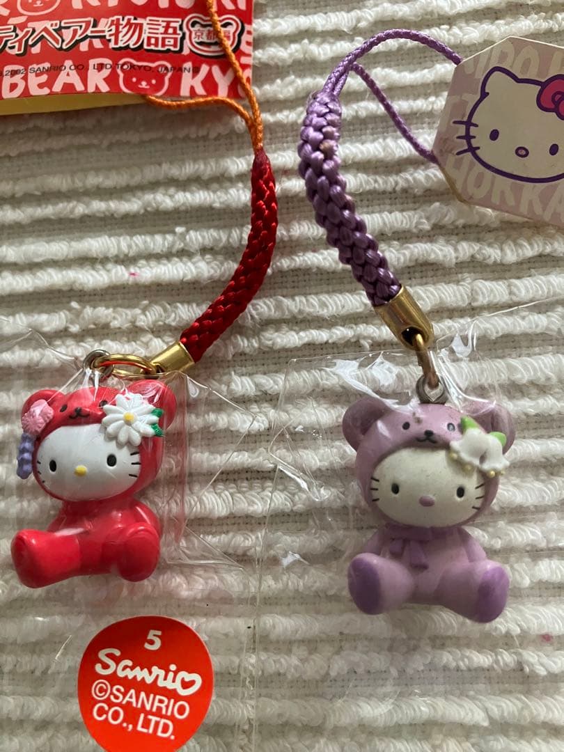 ハローキティ★ストラップ ★ベアー物語★京都★北海道★2個セット