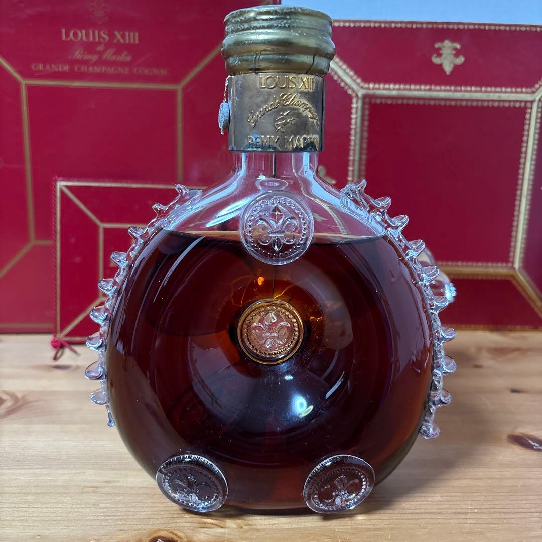 ルイ13世 レミーマルタン コニャック 金キャップ 700ml箱付き 未開栓 ⑵