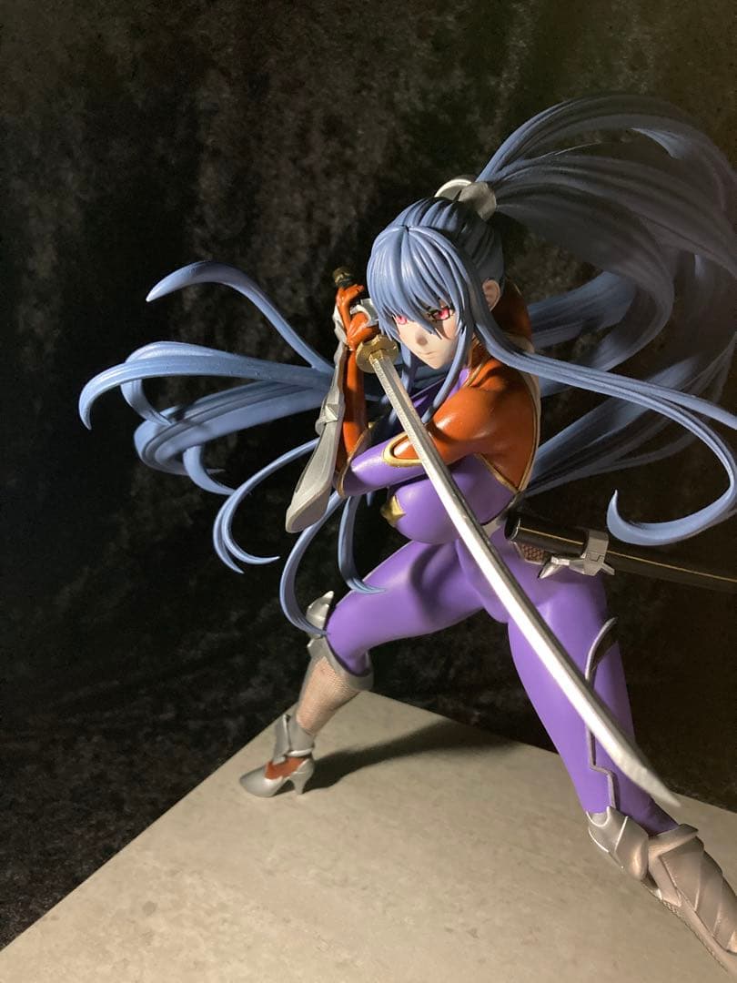 塗装完成品 nomake ガレージキット 対魔忍 秋山凛子