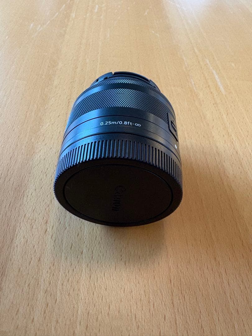 Canon EOS Kiss M 15-45mm ズームレンズ