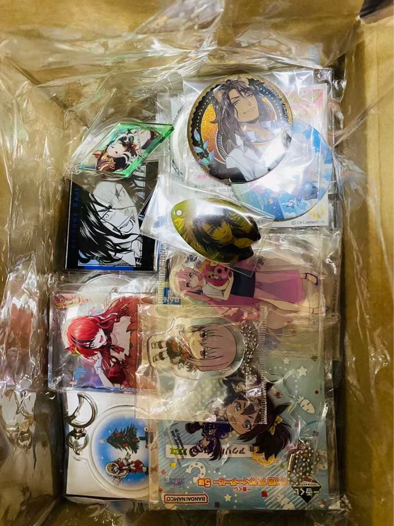キャラクター　缶バッジ　アクスタ　キーホルダー　セット　約160点　大量まとめ