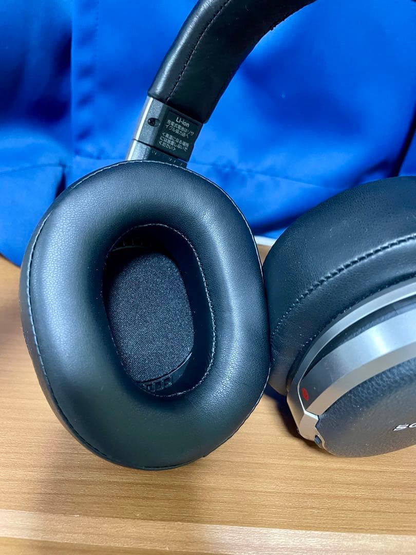 Y*a様 SONY MDR-HW700DS サラウンドヘッドホン【パッド新品交換