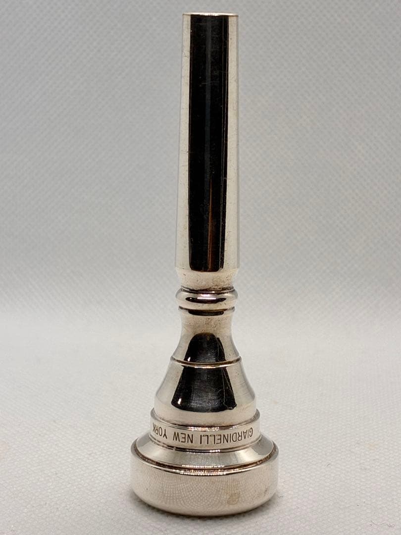 トランペットマウスピース Giardinelli New York 6M