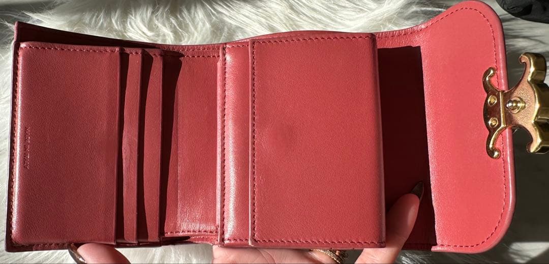 ⚠️Xmas限定セール値下げ中⚠️（25日まで）CELINE トリオンフ二つ折り財布