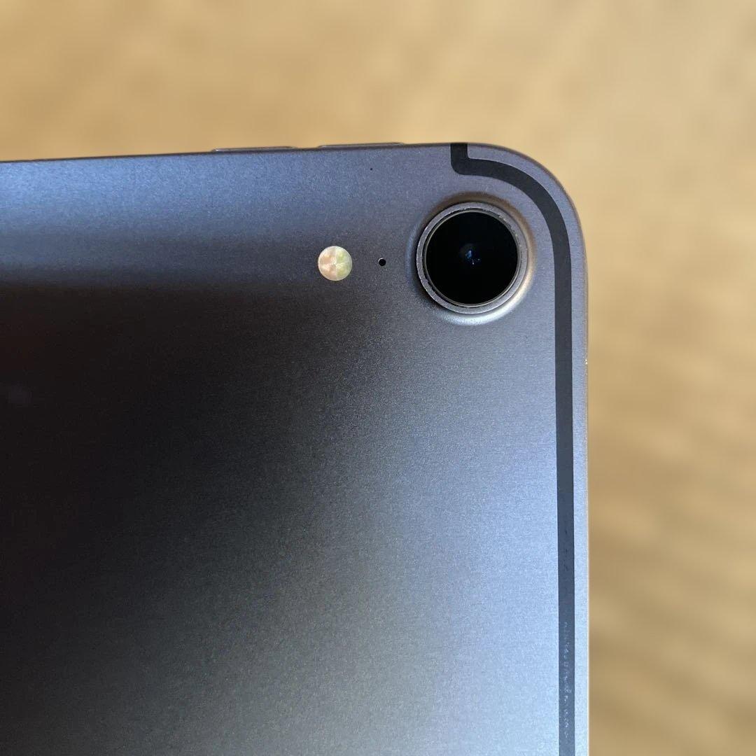 iPad Pro 12.9 第三世代 1TB Cellular グレー 77%