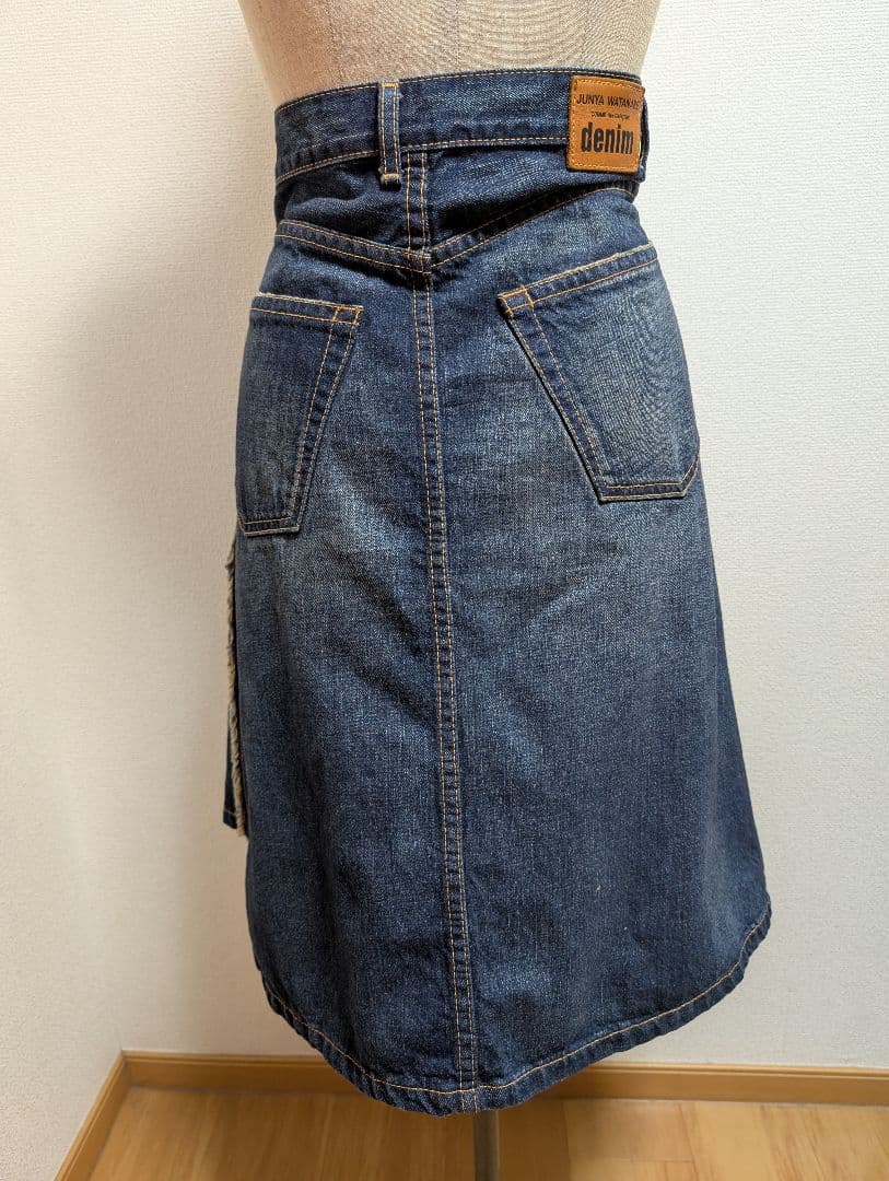 ジュンヤ・ワタナベ　コム・デ・ギャルソン　デニム　のデニムスカート
