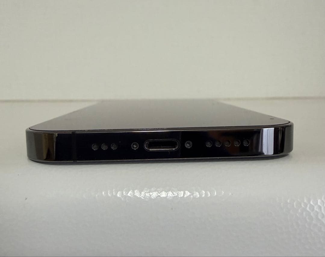 【美品】iPhone13 Pro 258GB SIMフリー 白ロム 初期化済み