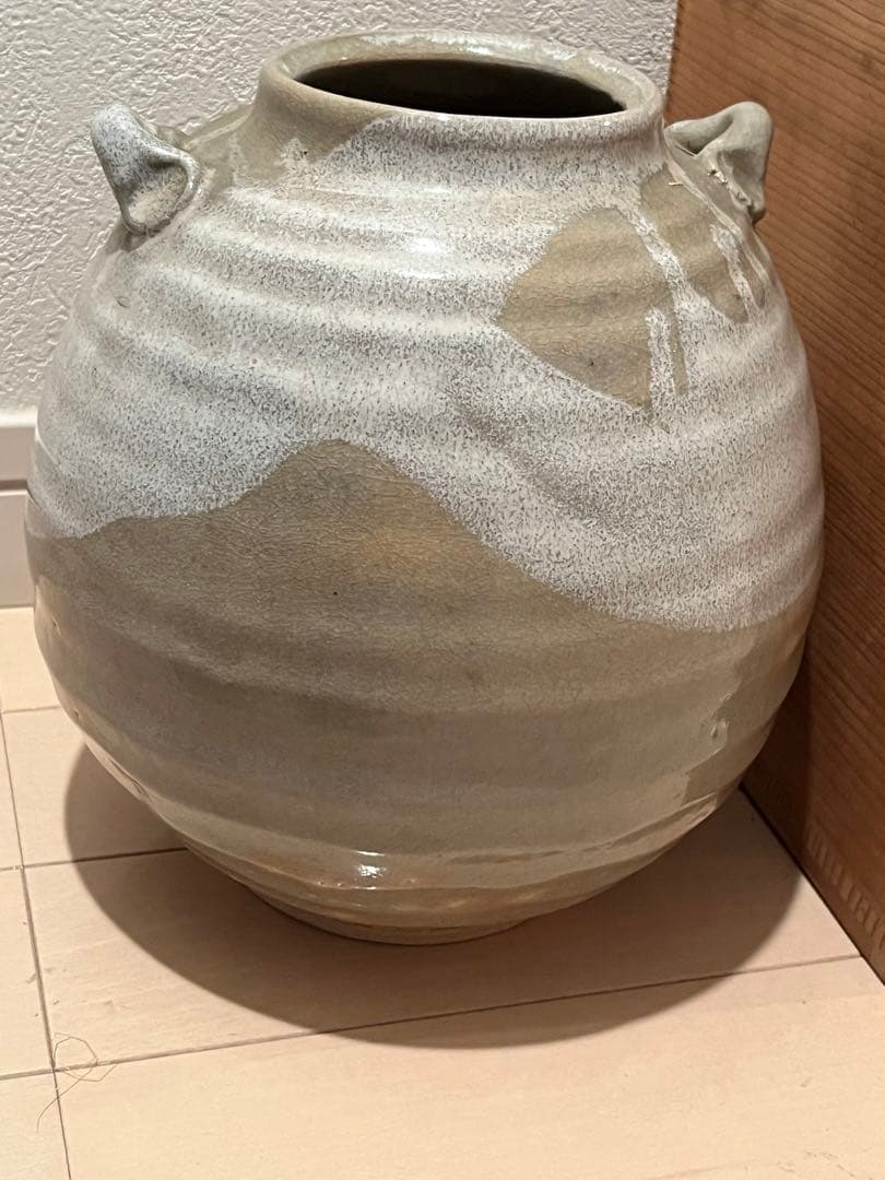 七代  岡田仙舟  萩焼　花瓶