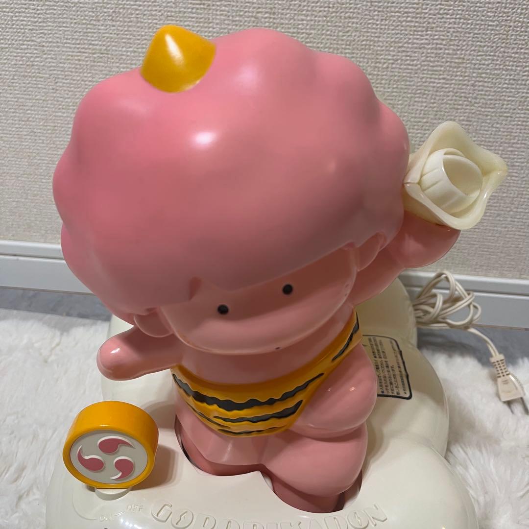 omron オムロン　サンリオ　ゴロピカドン　加湿器