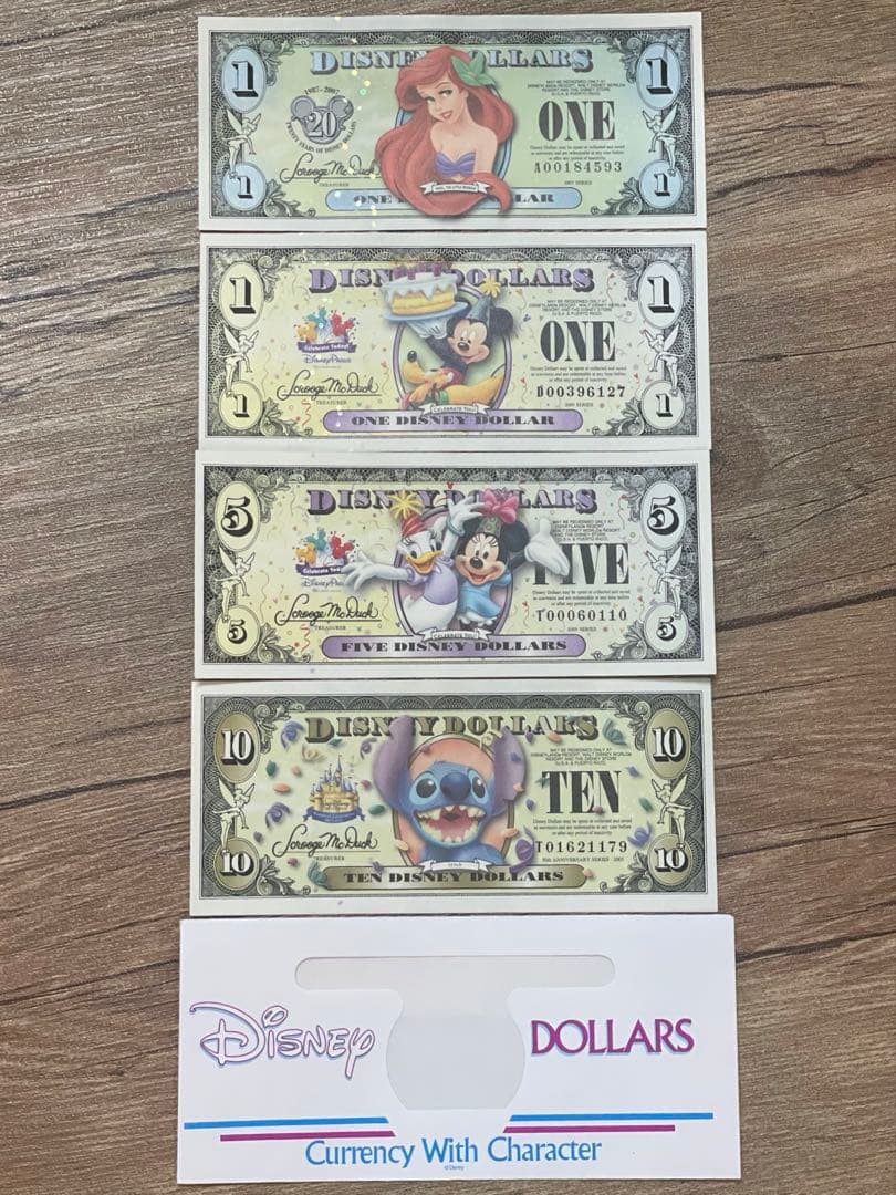 大幅値下げ⭐︎ディズニーダラー　４枚セット　封筒付