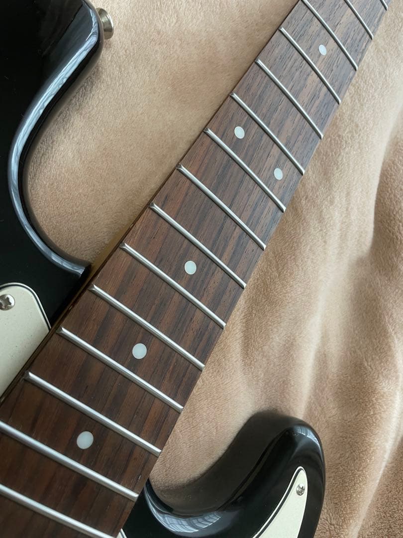 エレクトリックベース　プレシジョンタイプ　 新品弦に交換済み