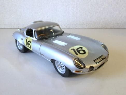 特価 SMTS (1/24) ジャガー E-type Light Weight
