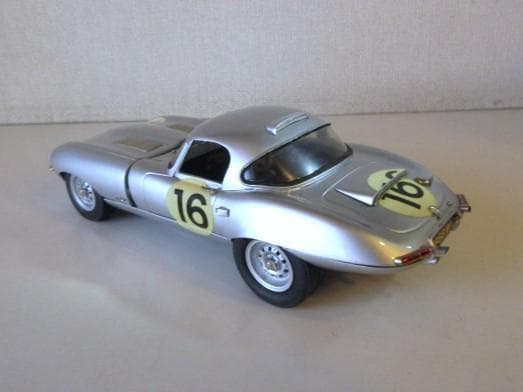 特価 SMTS (1/24) ジャガー E-type Light Weight