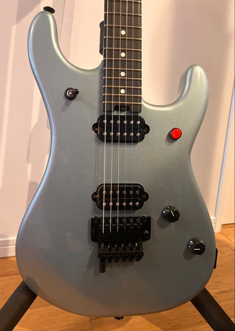 EVH 5150 スタンダード アイスブルー