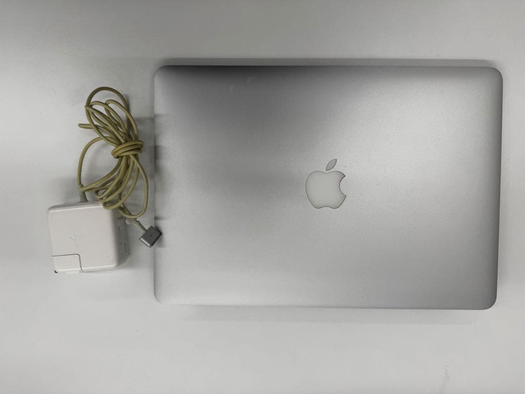 MacBook Air 13インチ充電器付き,モデルA1466 :EMC3178
