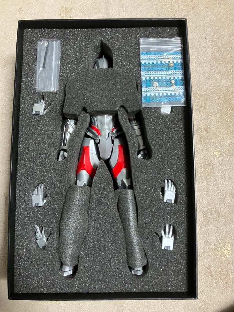 ウルトラマン フィギュア