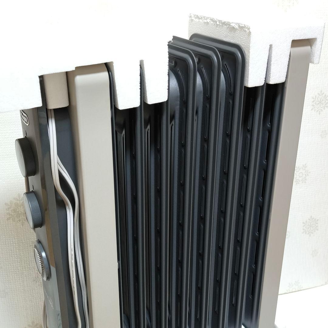 デロンギ VertiCaldo オイルヒーター　RHJ21F0812-GY