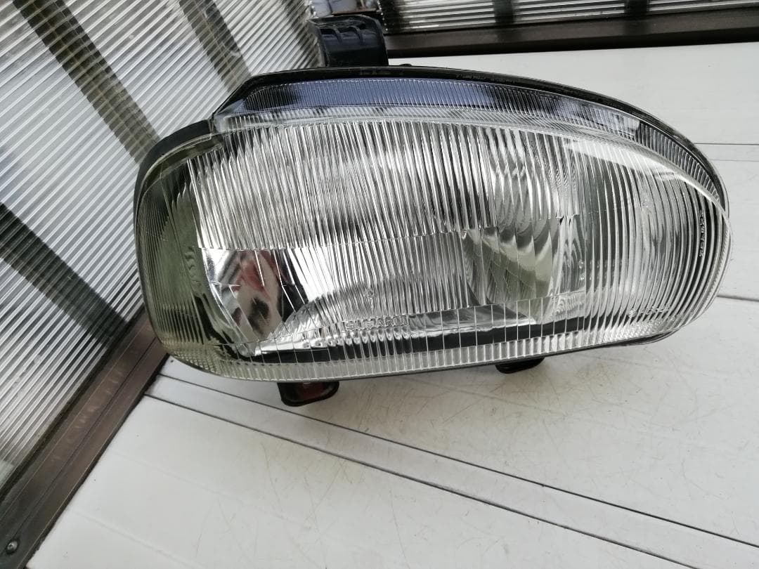 KK3 　KK4　 ヴィヴィオ 　ヘッドライト  左右　（管理MA11）