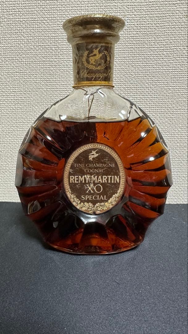 【未開栓】REMY MARTIN レミーマルタン　XO 　スペシャル　箱なし