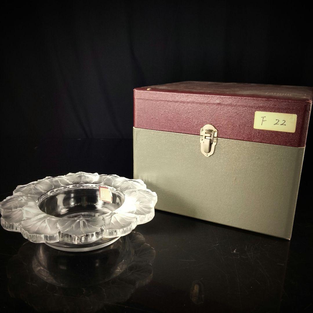 Ｐ331 ルネ・ラリック クリスタル フロストガラス 花弁 器 箱付