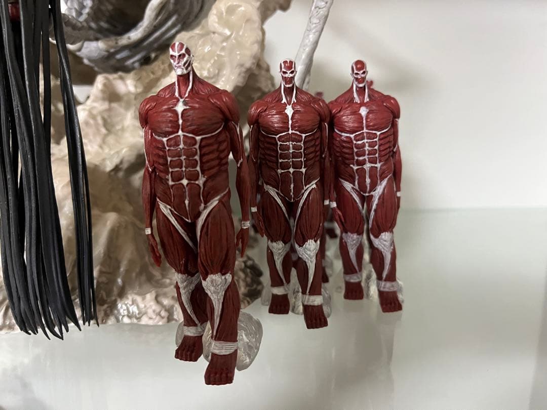 進撃の巨人 終尾の巨人フィギュア　地鳴らしフィギュア23体リペイント