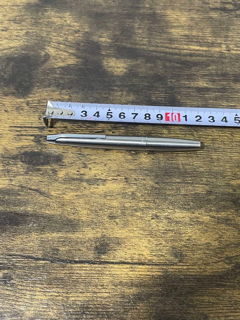 未使用に近い　1973年製　ペン先軸一体型　細字　ミュー　万年筆　備品付き