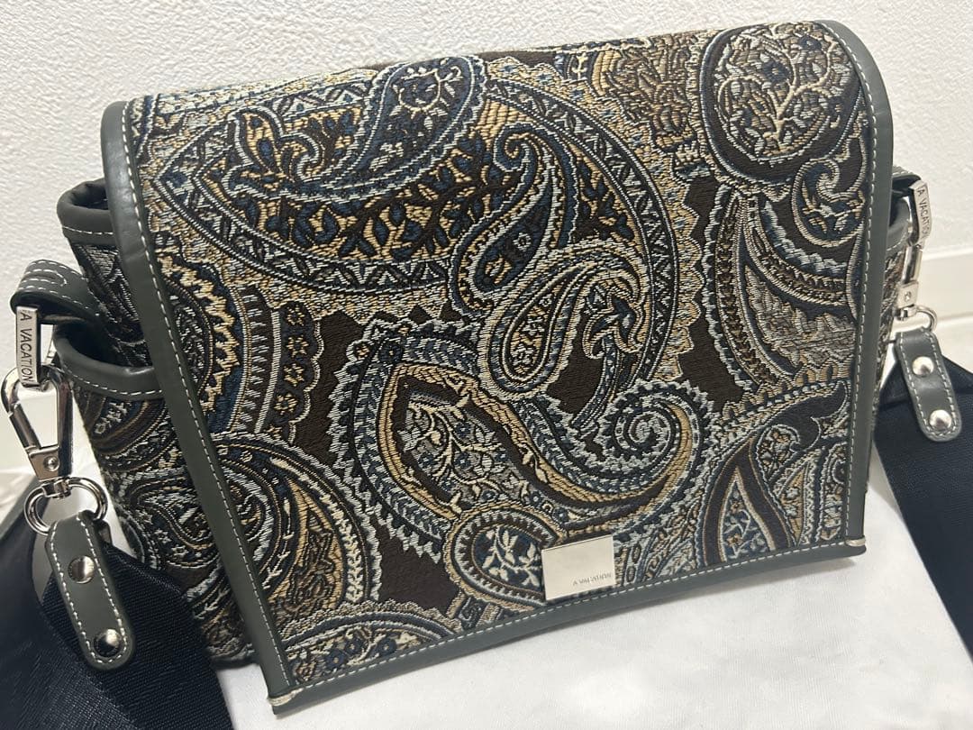 AVACATIONアバケーションPEEPBOピープボー美品ペイズリー